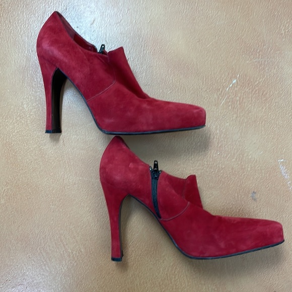 Red Casadei Suede platform booties shooties - Picture 5 of 8